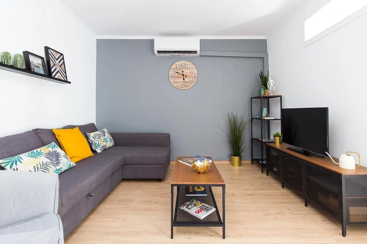 Lovely And Convenient Sagrada Familia Apartment Barcelona