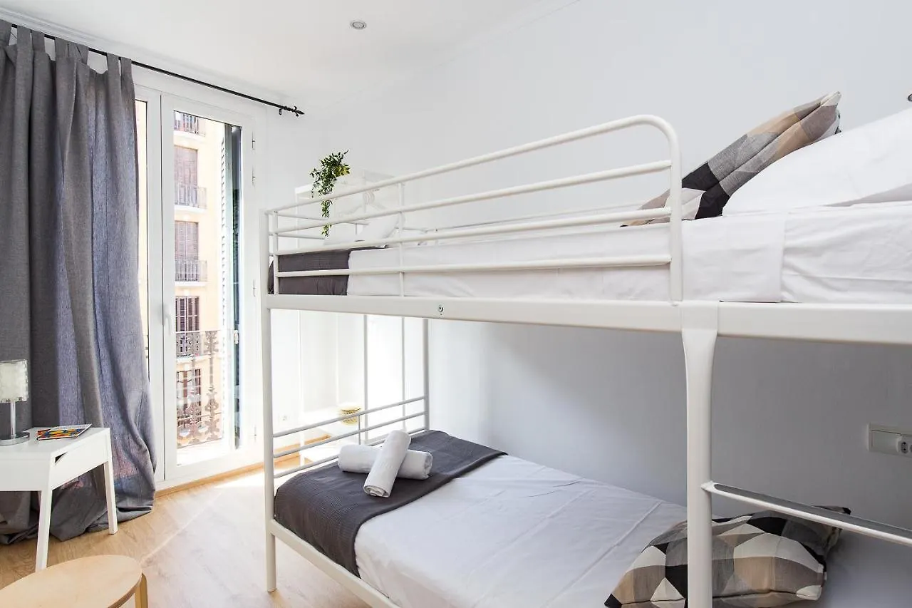 Lovely And Convenient Sagrada Familia Apartment Barcelona