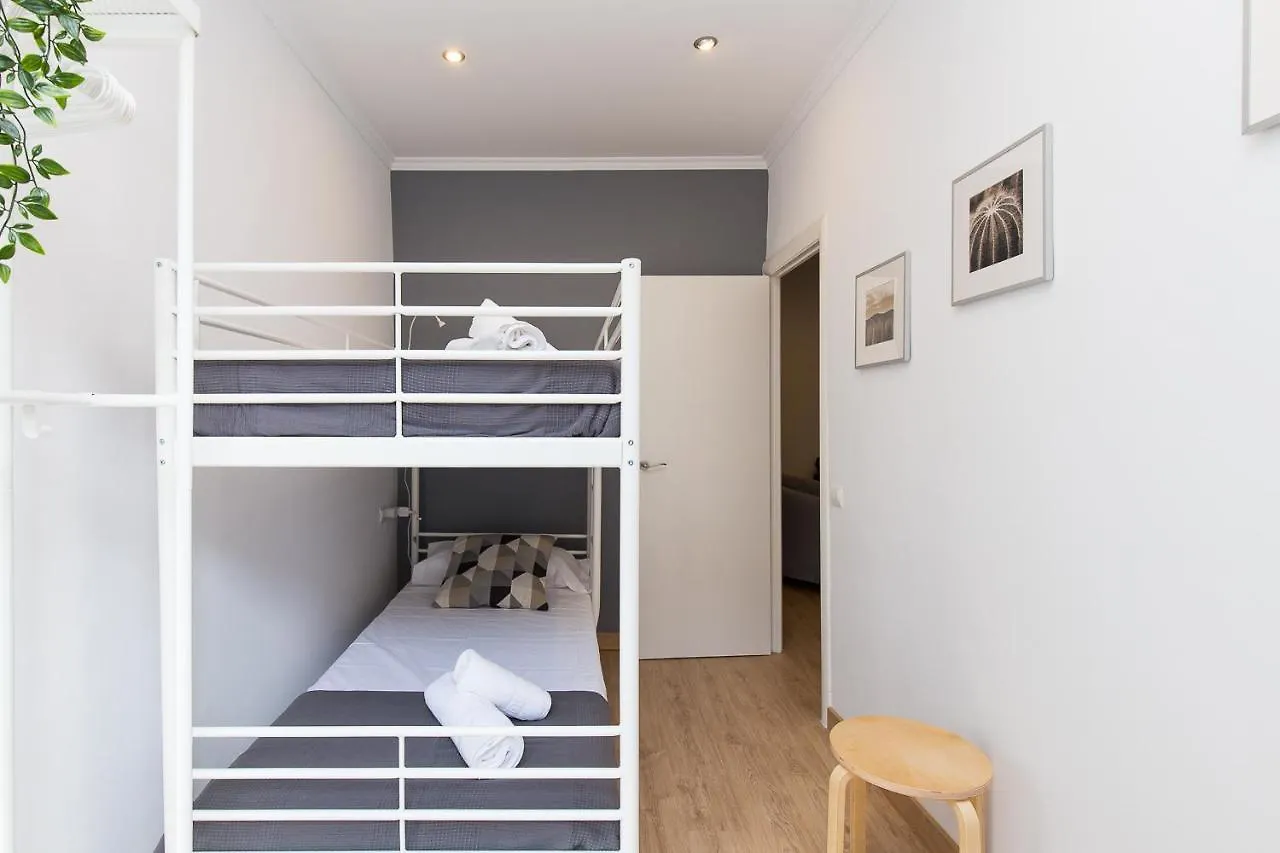 ברצלונה Lovely And Convenient Sagrada Familia Apartment
